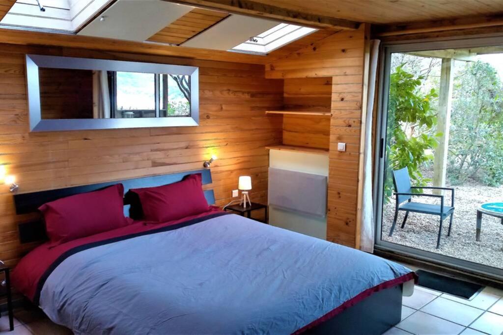 Studio 32m2 - dans propriété avec vue imprenable sur le Lac du Salagou Liausson Esterno foto